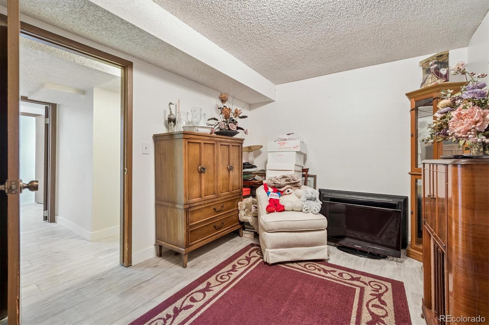 12024 E Maple Avenue