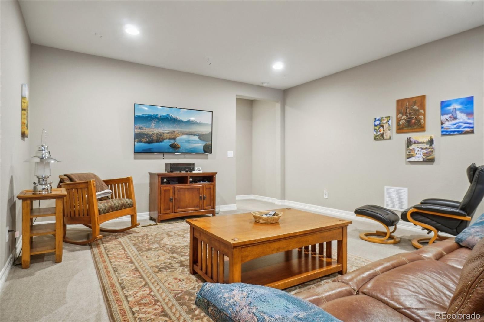 6604 Leilani Lane