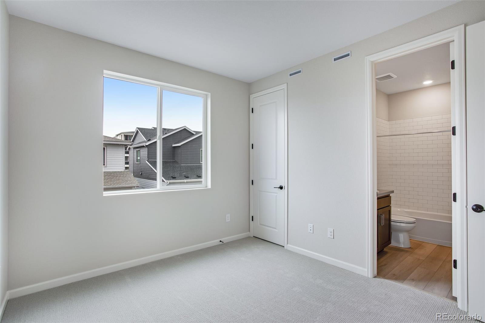 1418 Hudson Place
