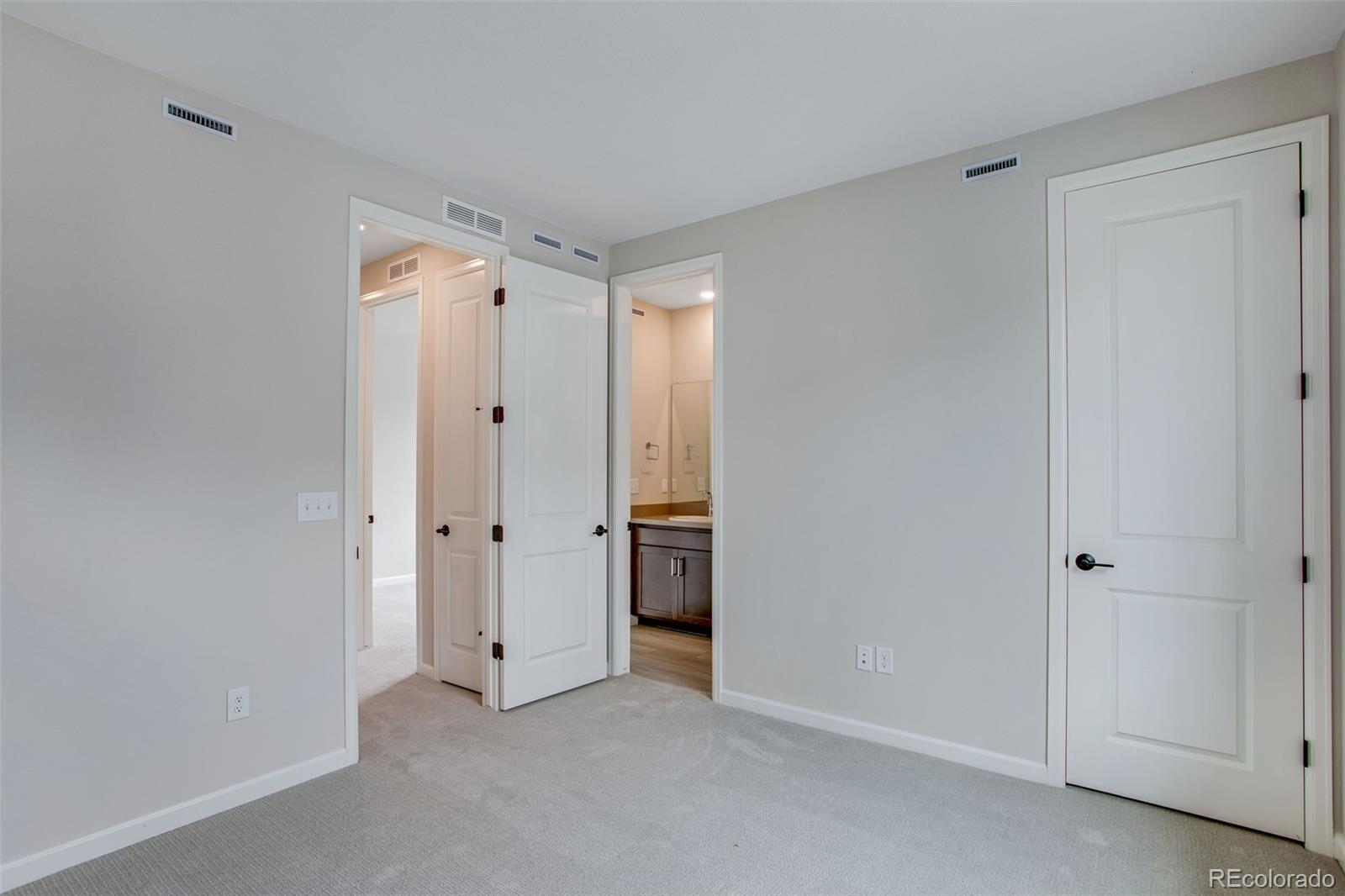 1418 Hudson Place