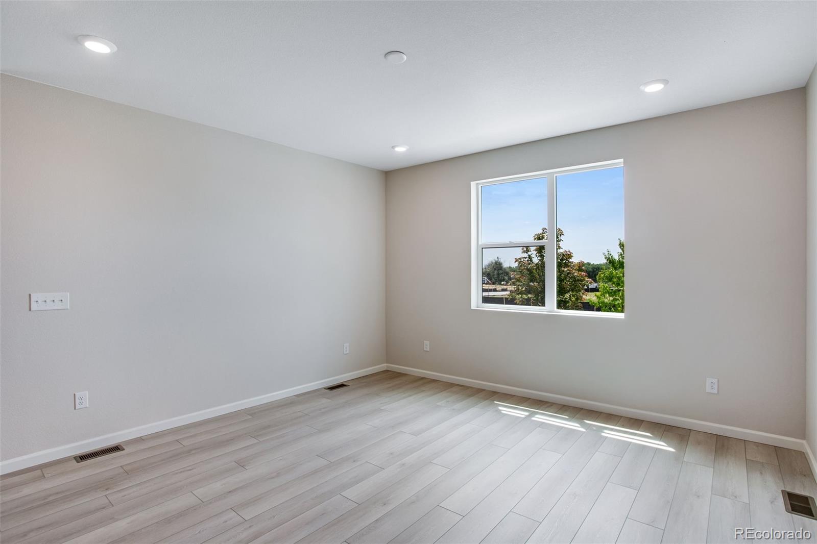 1418 Hudson Place