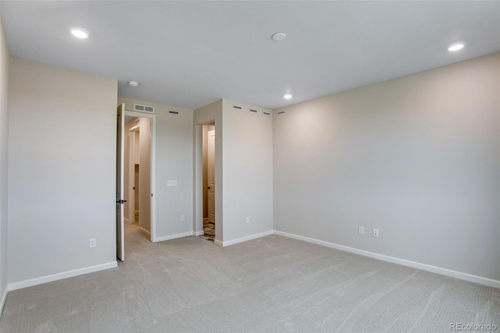 1418 Hudson Place