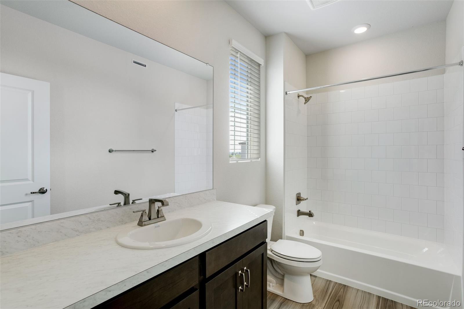 1753 Mount Meeker Avenue