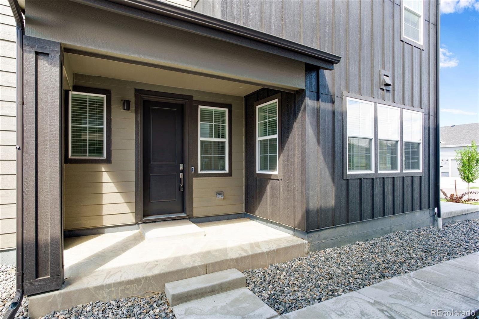 1753 Mount Meeker Avenue