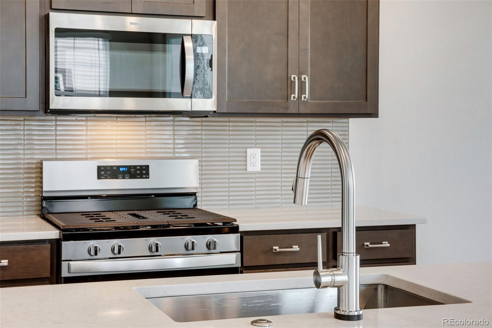 1753 Mount Meeker Avenue