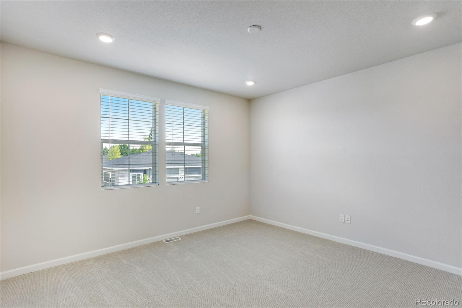 1753 Mount Meeker Avenue