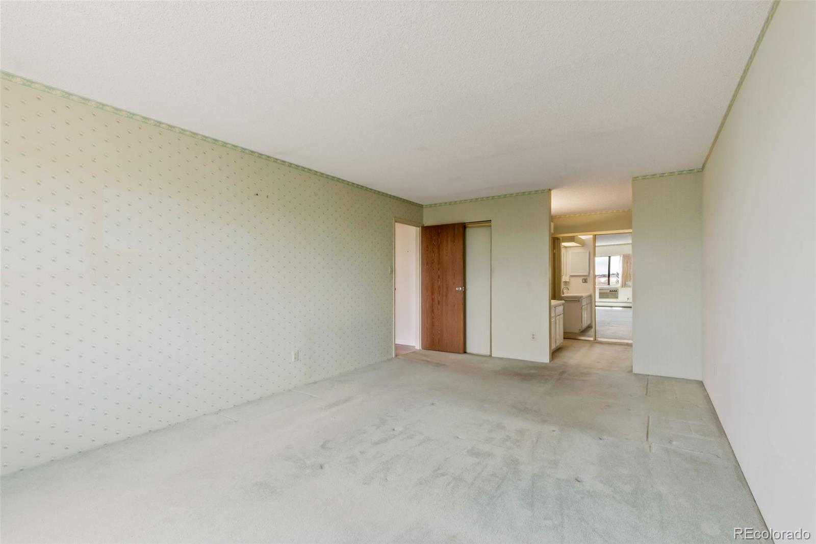 14390 E Marina Drive Unit: 601