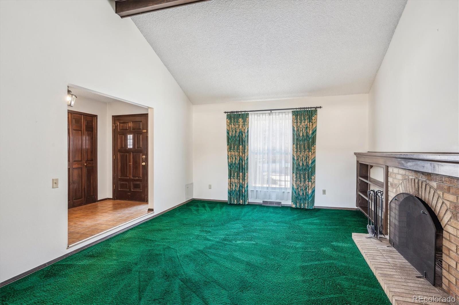 2926 S Newark Place