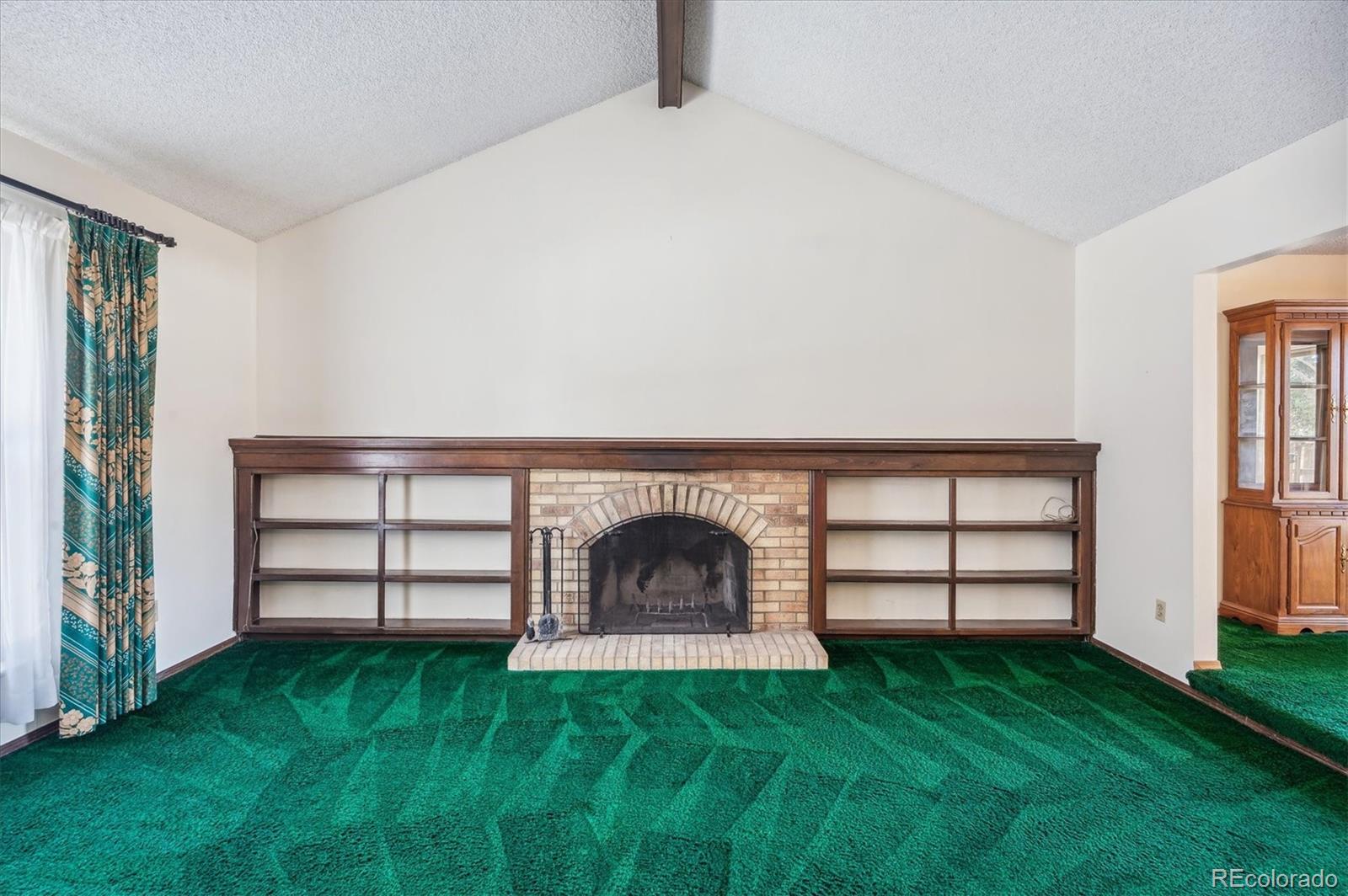 2926 S Newark Place