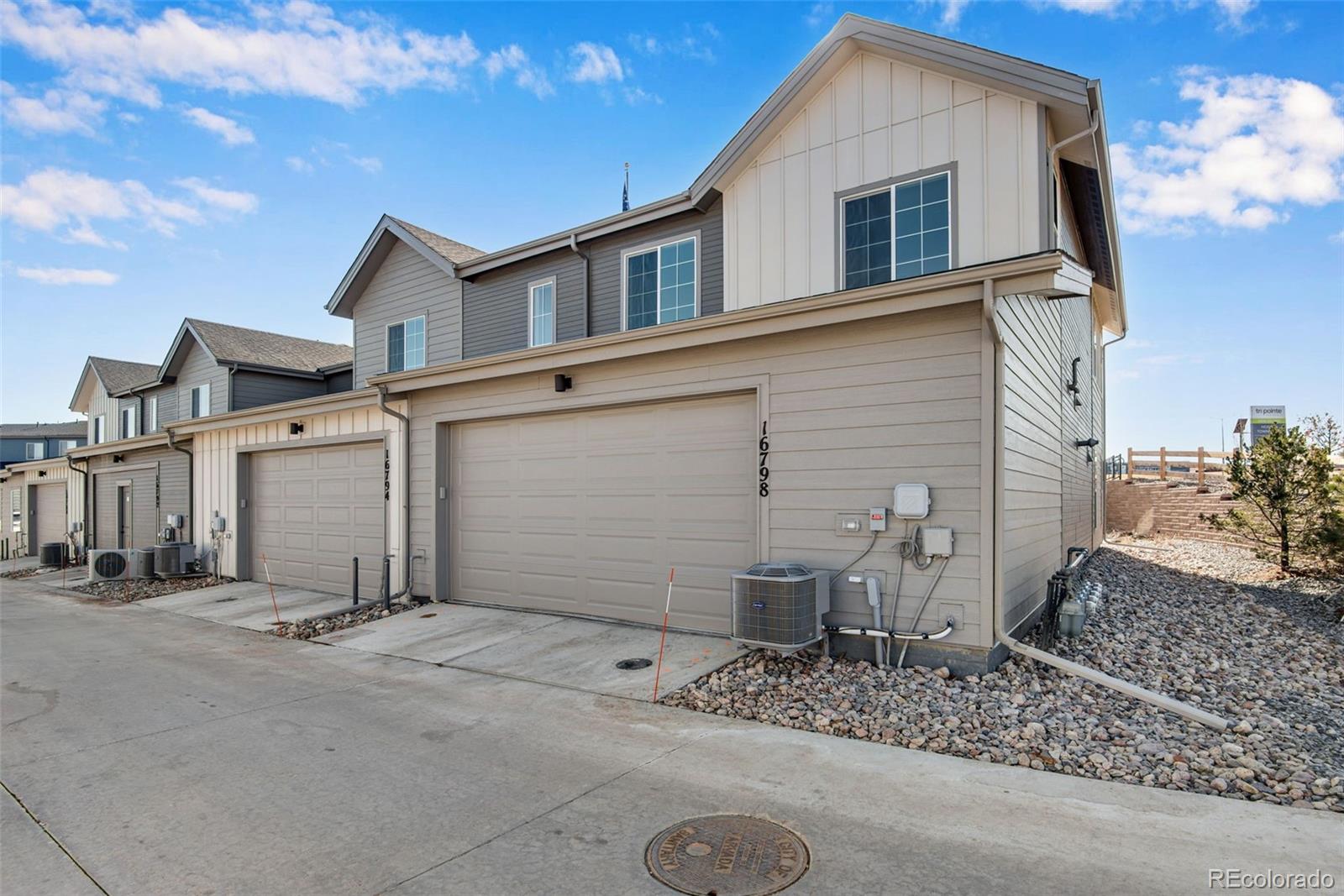 16798 W 94th Way