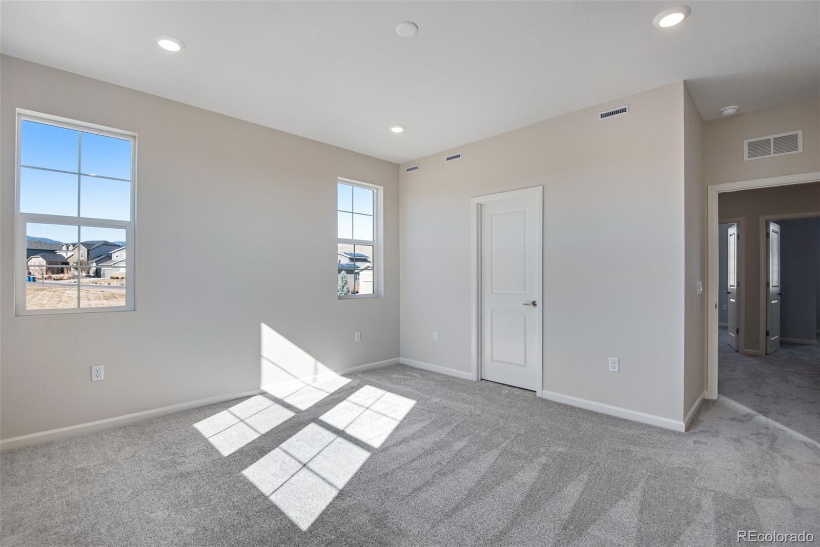 16798 W 94th Way
