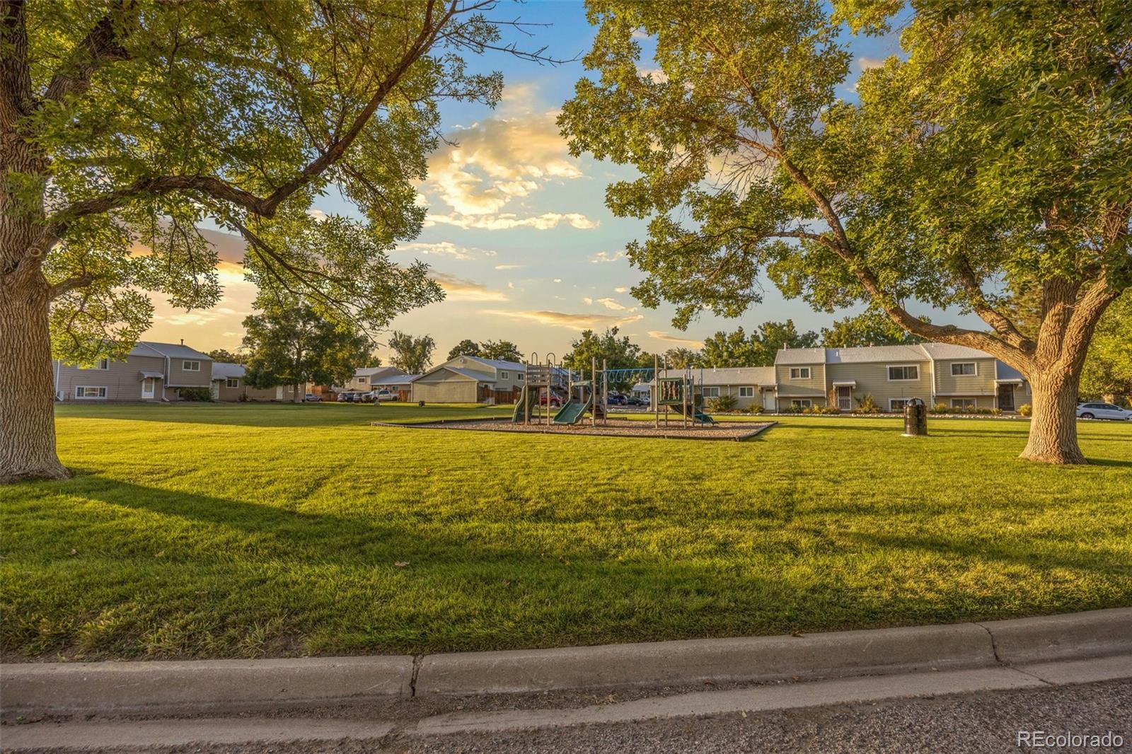 5711 W 92nd Avenue Unit: 8