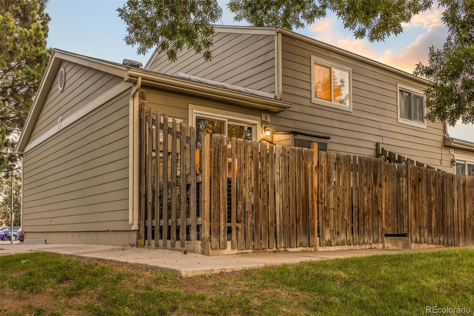 5711 W 92nd Avenue Unit: 8