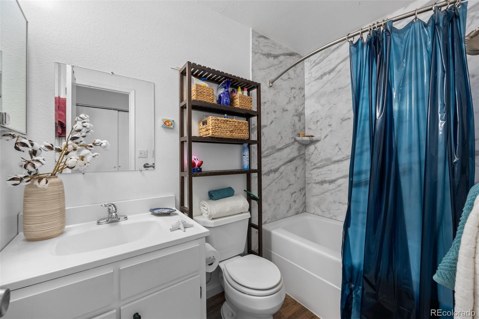5711 W 92nd Avenue Unit: 8
