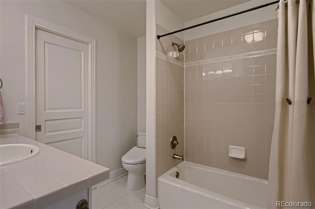 8561 Colonial Drive