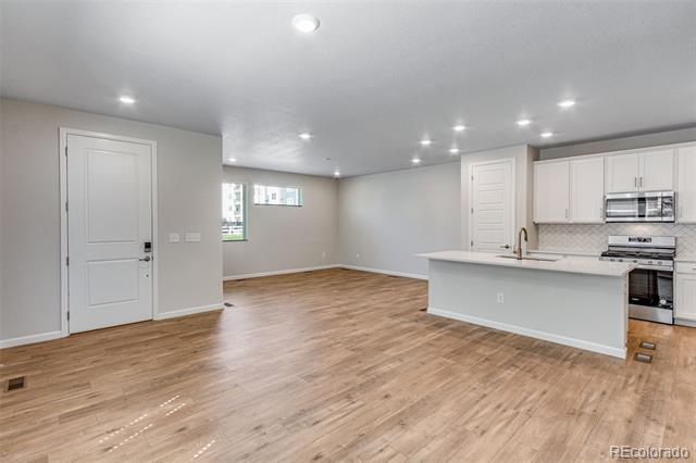 1443 Great Western Drive