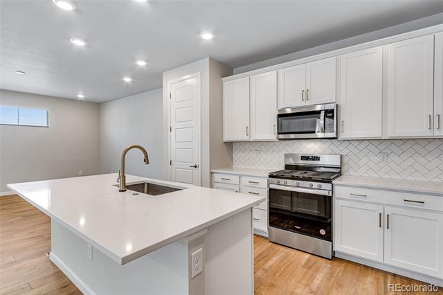 1443 Great Western Drive