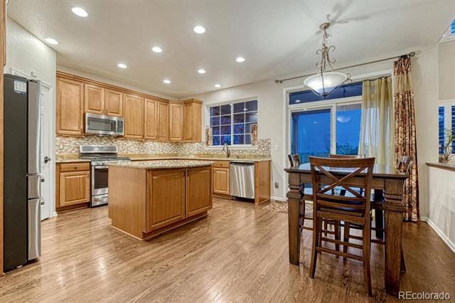 6555 Esperanza Drive