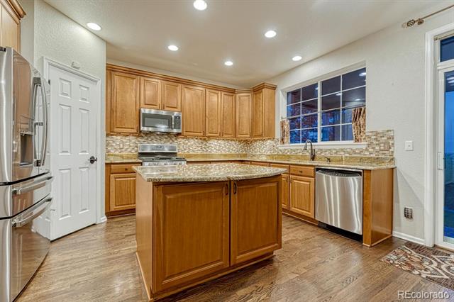 6555 Esperanza Drive