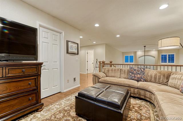 6555 Esperanza Drive