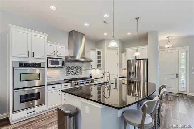 10132 Ridgegate Circle