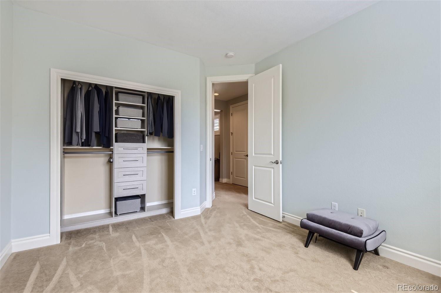 10132 Ridgegate Circle