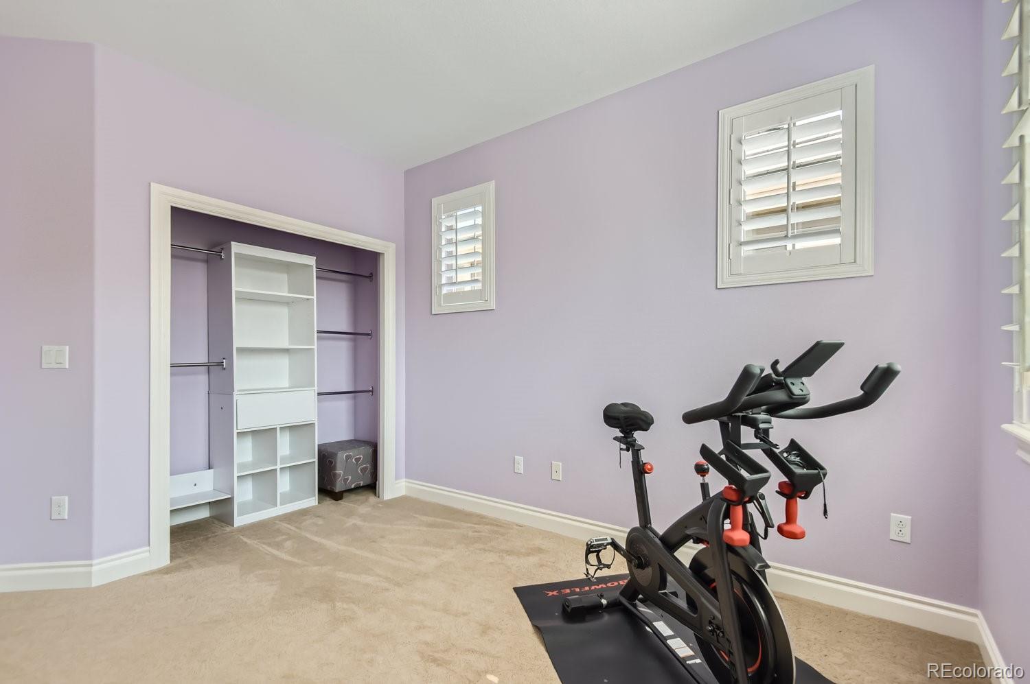 10132 Ridgegate Circle