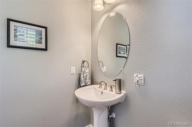 10132 Ridgegate Circle