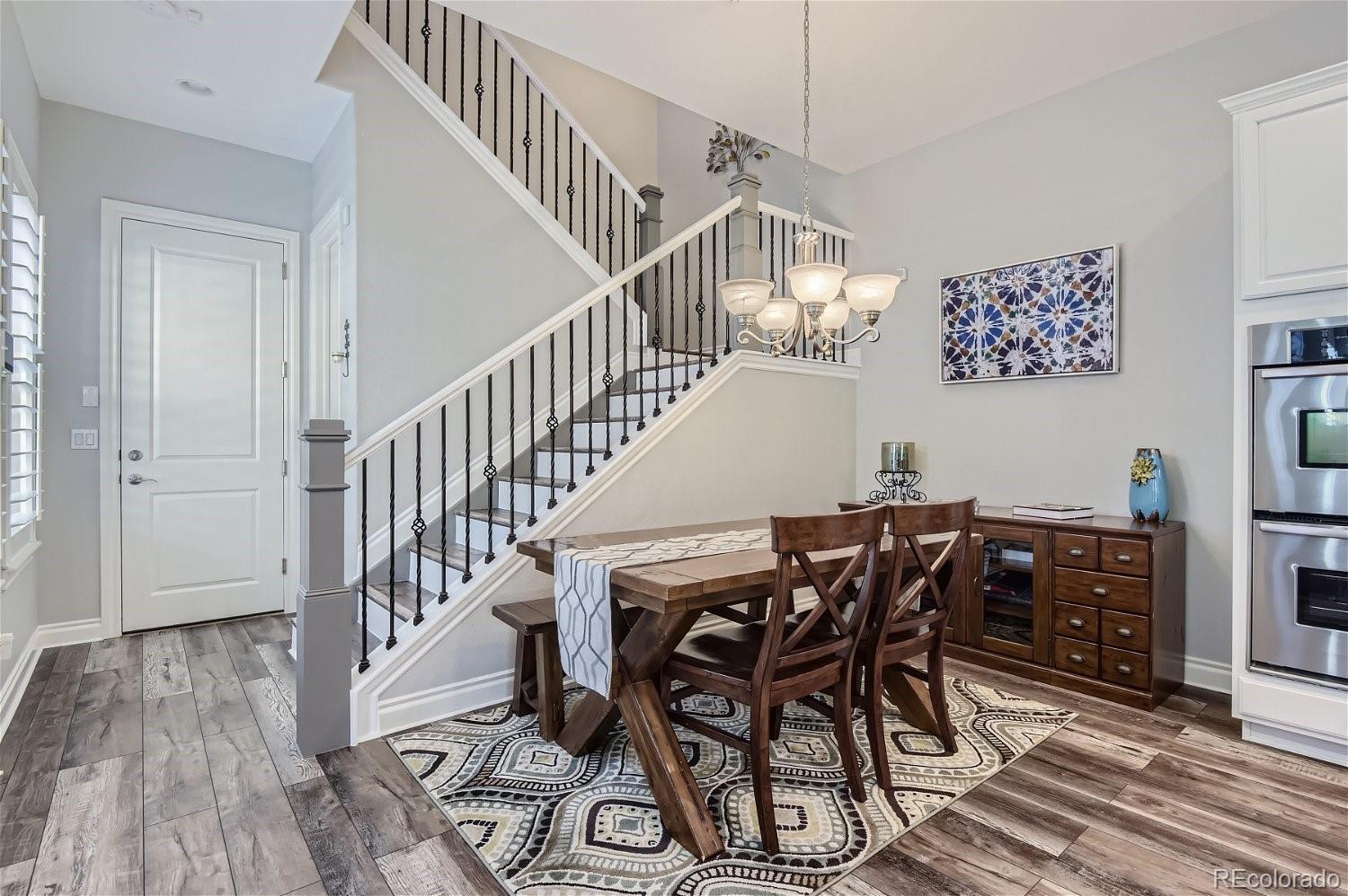 10132 Ridgegate Circle