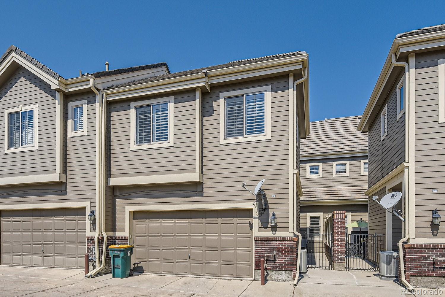 10132 Ridgegate Circle
