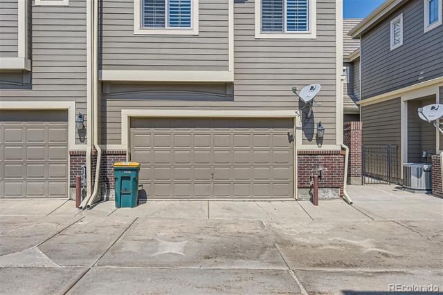 10132 Ridgegate Circle