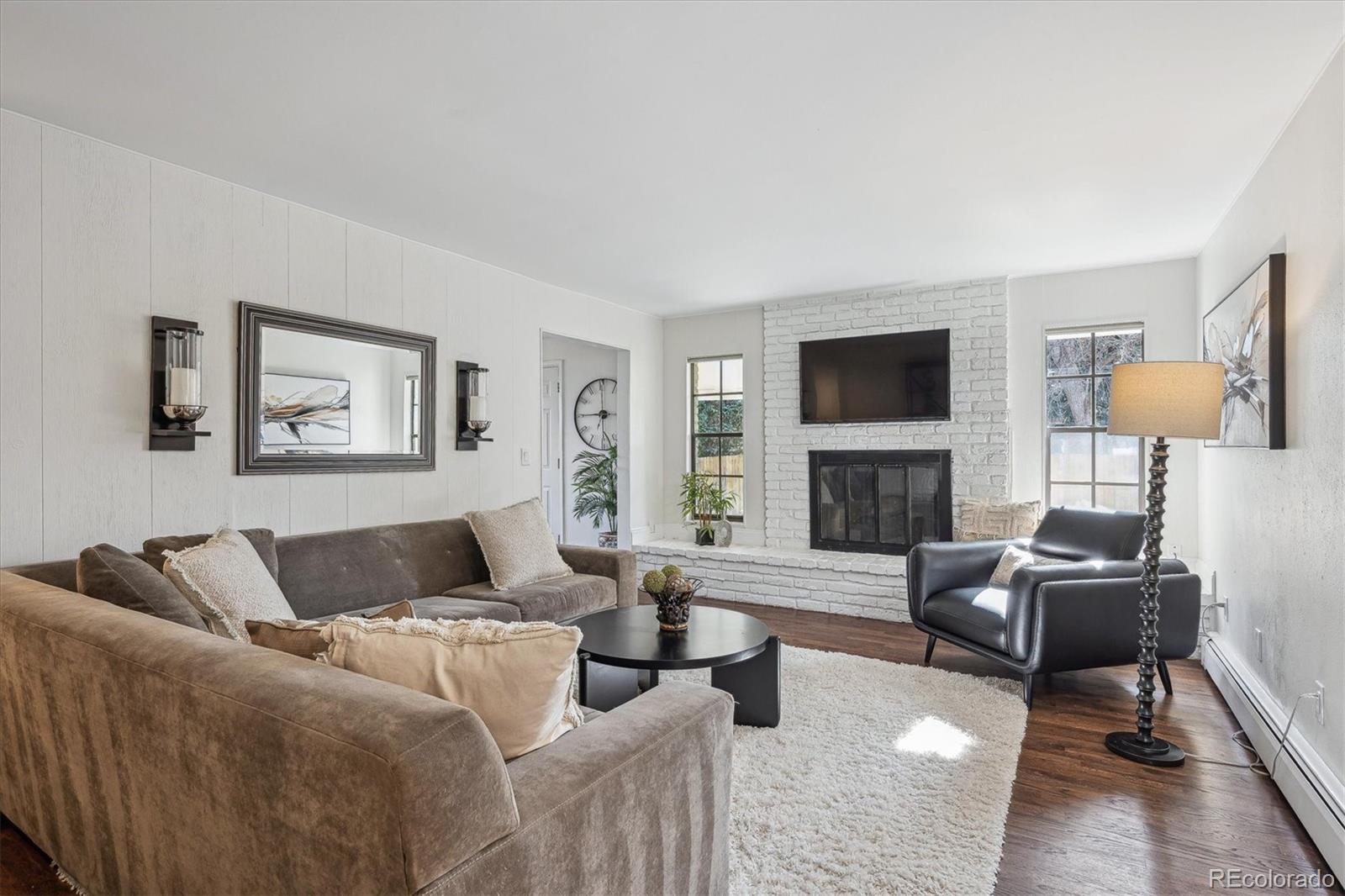 4970 S Chester Street