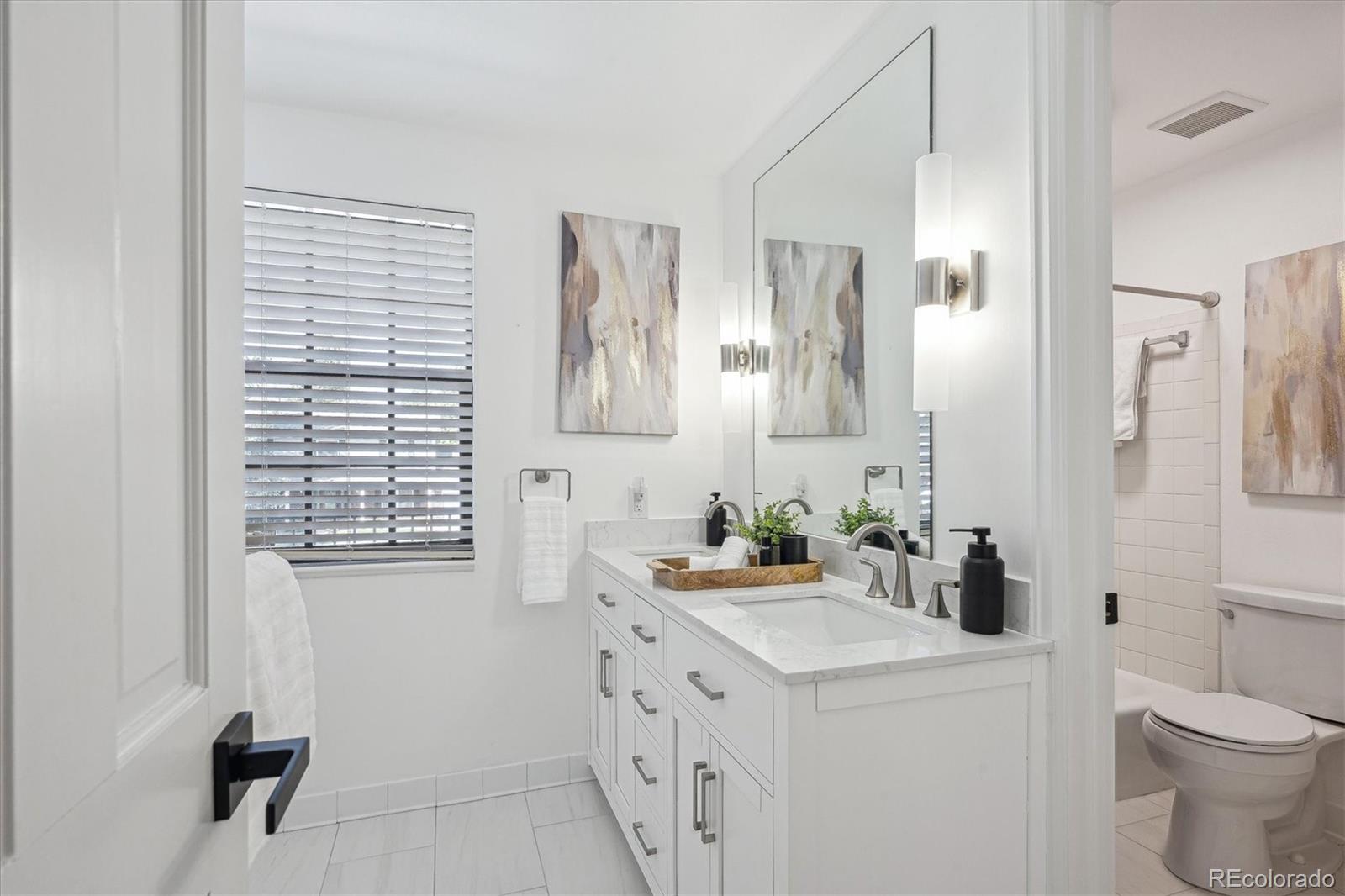 4970 S Chester Street