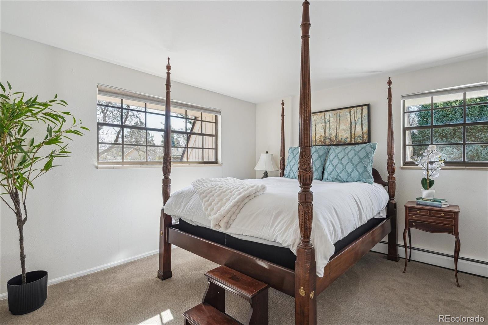 4970 S Chester Street