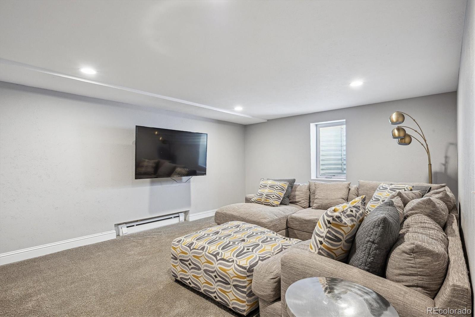 4970 S Chester Street