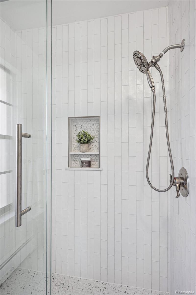 4970 S Chester Street