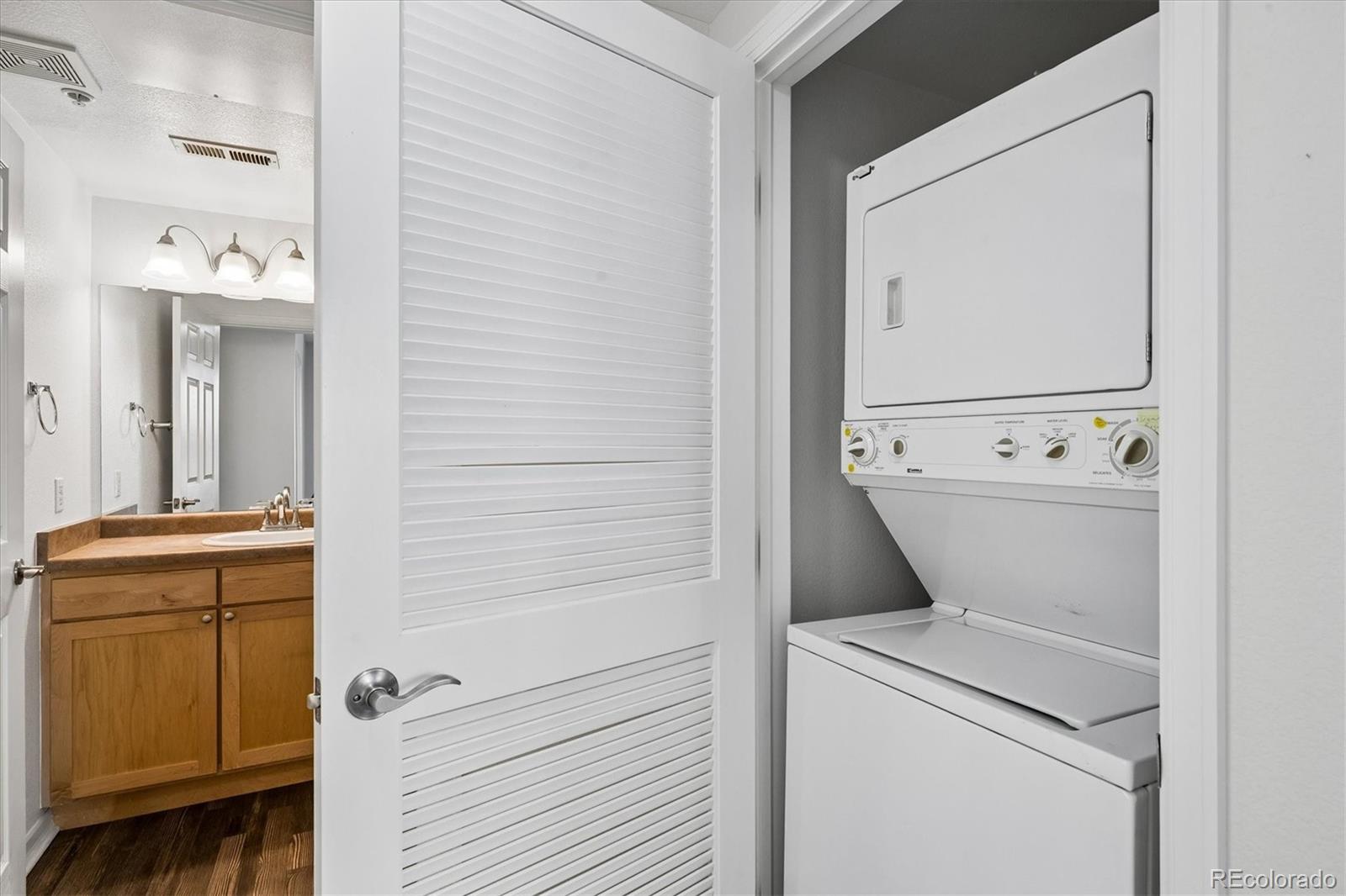 1623 Saint Paul Street Unit: 204