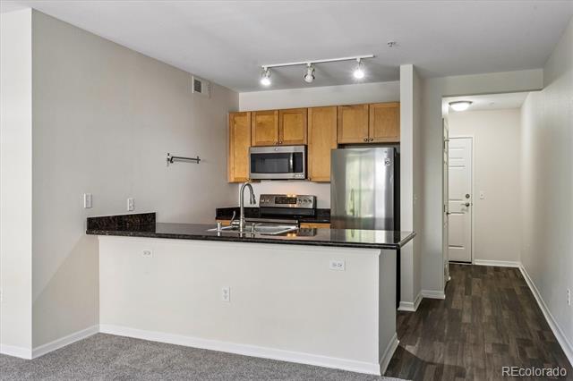 1623 Saint Paul Street Unit: 204
