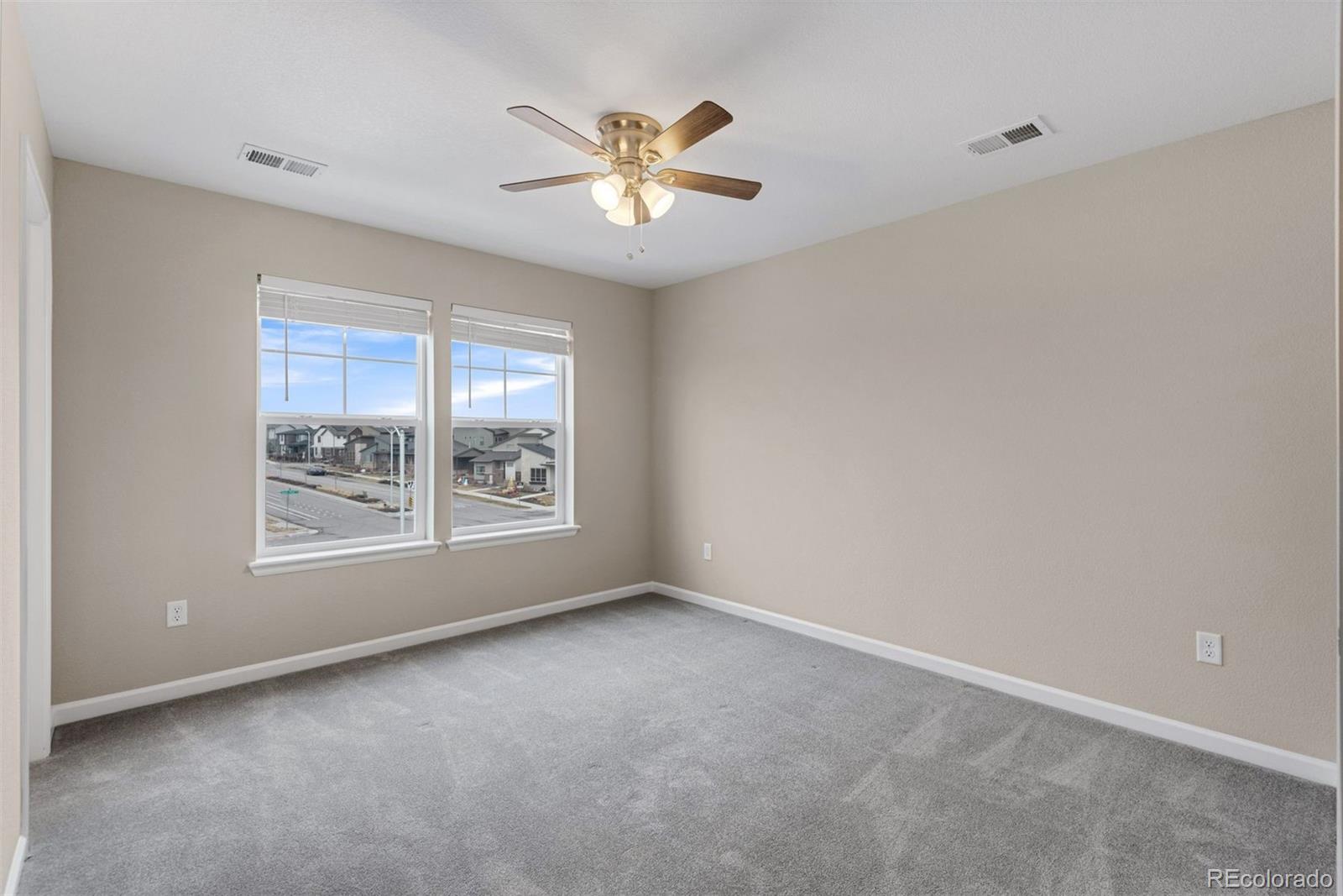 9548 Taylor River Circle