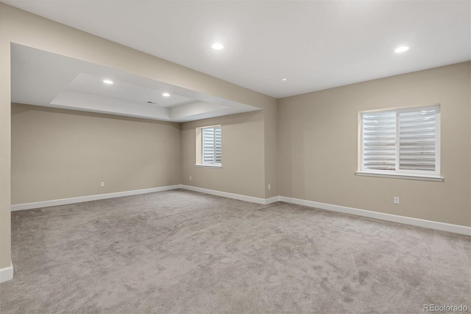 9548 Taylor River Circle