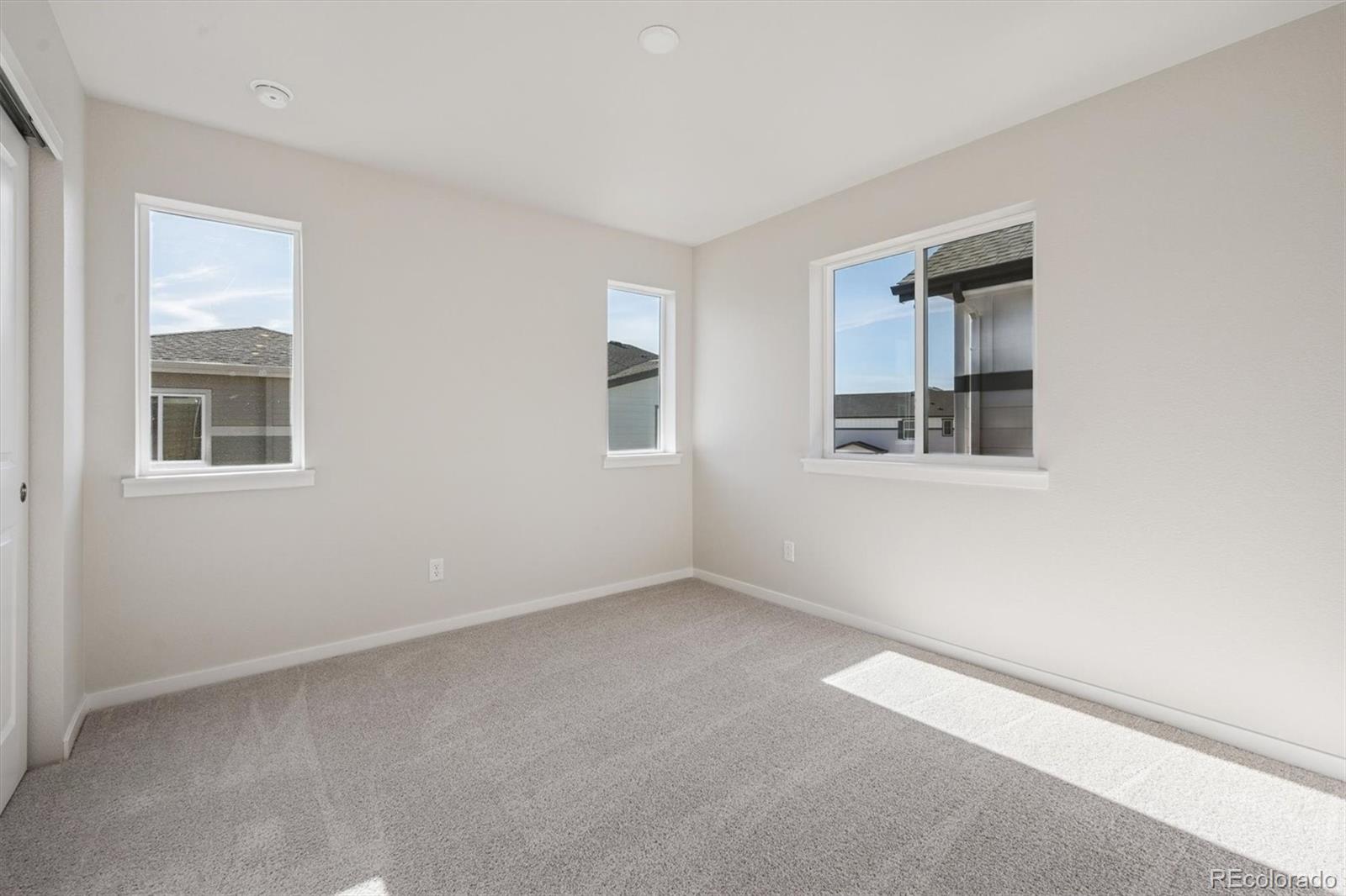 22686 E 47th Place