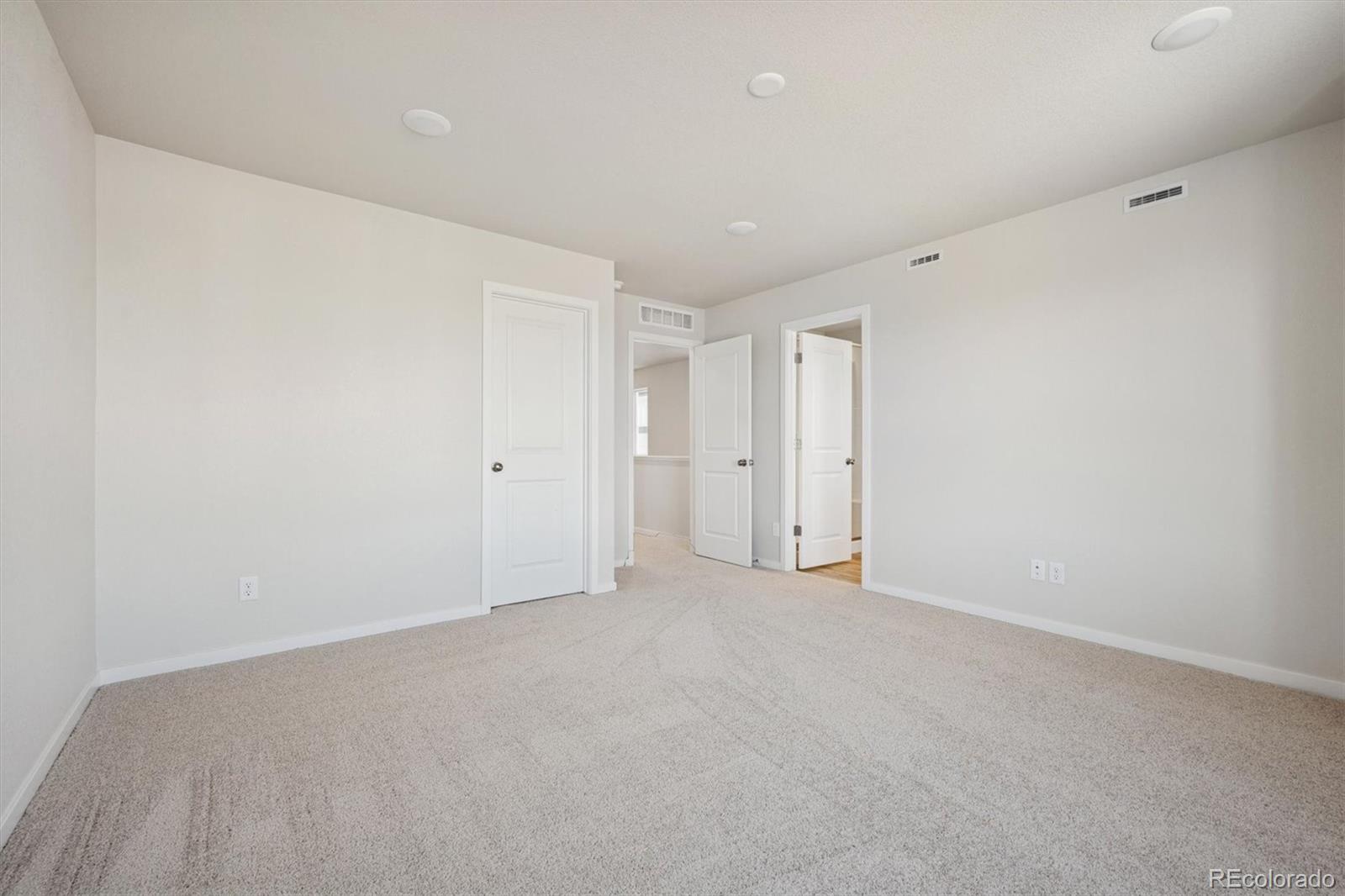 22686 E 47th Place