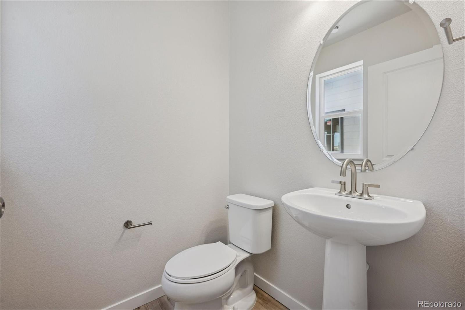 22686 E 47th Place