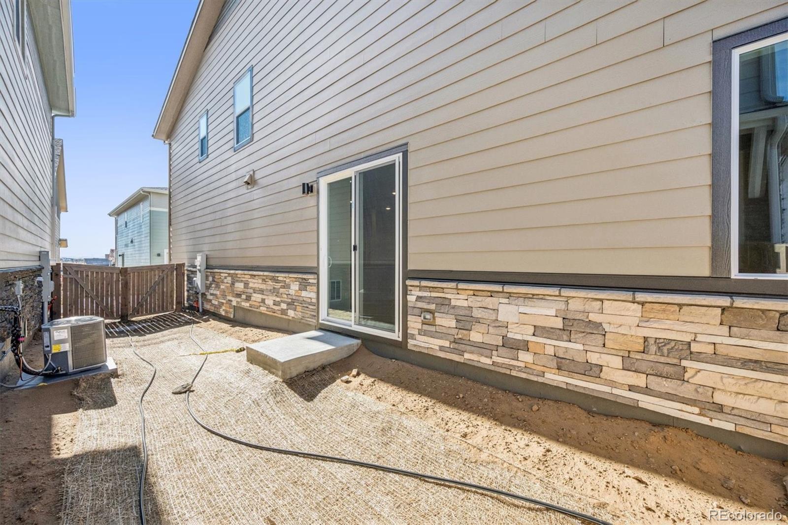 22686 E 47th Place