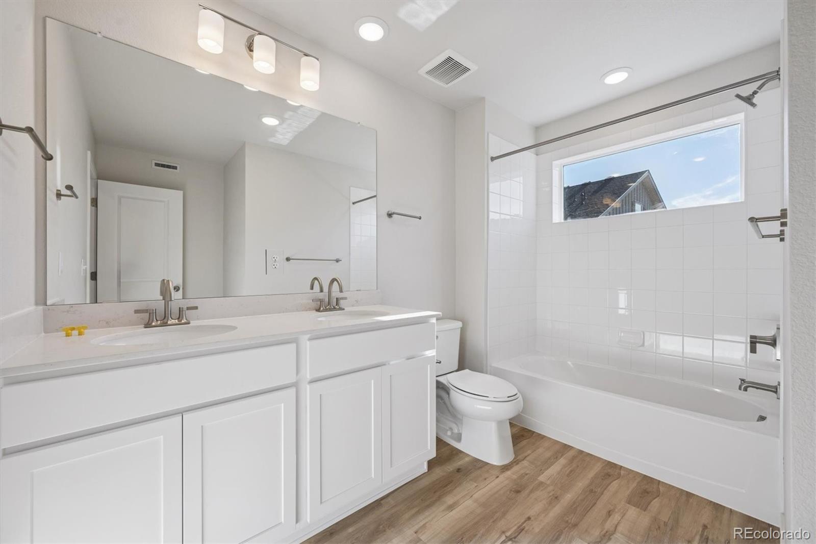 22686 E 47th Place