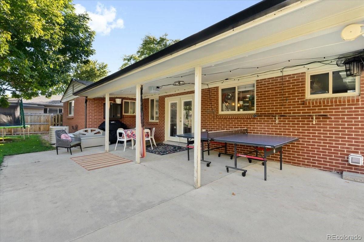 444 S Niagara Street