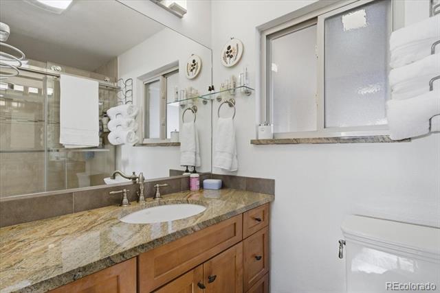 444 S Niagara Street