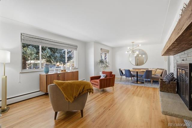444 S Niagara Street