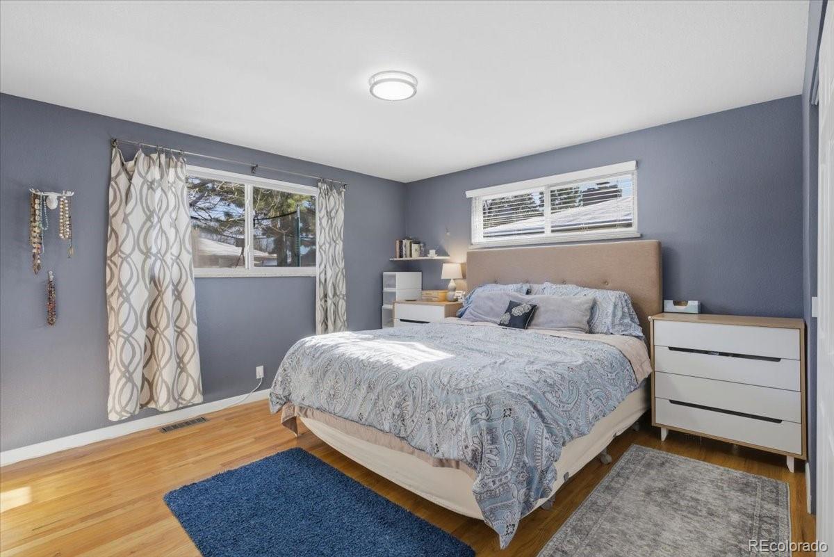 444 S Niagara Street