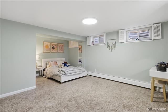 444 S Niagara Street